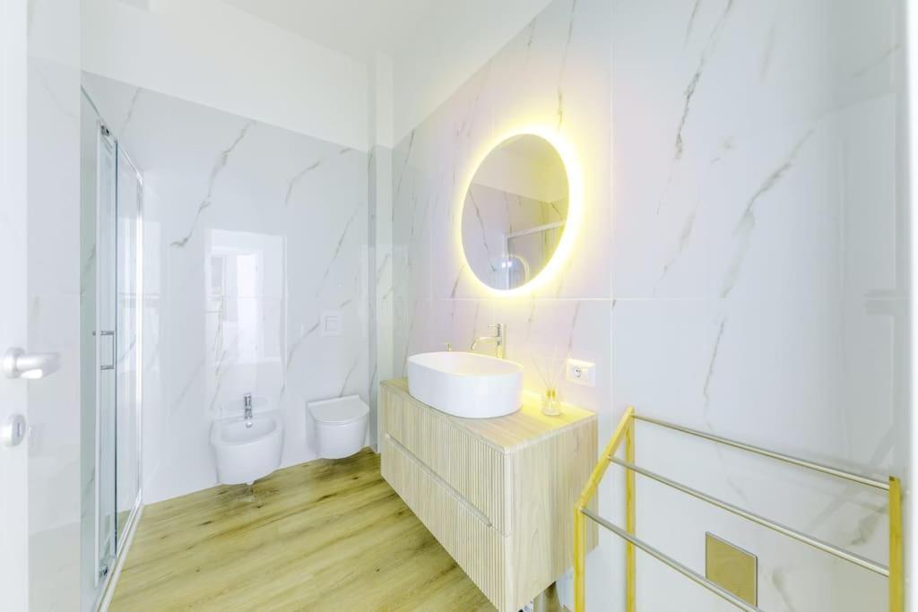 Apartment Duomo Deluxe - Bilocale Moderno - Metro - Wi-f Mailand